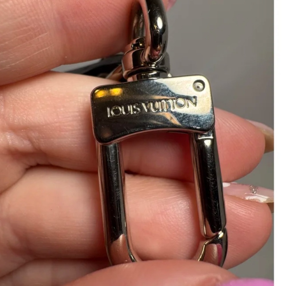 LOUIS VUITTON Authentic Petite Malle Bag Charm ~ Limited Edition BOX INCLUDED - Picture 5 of 8